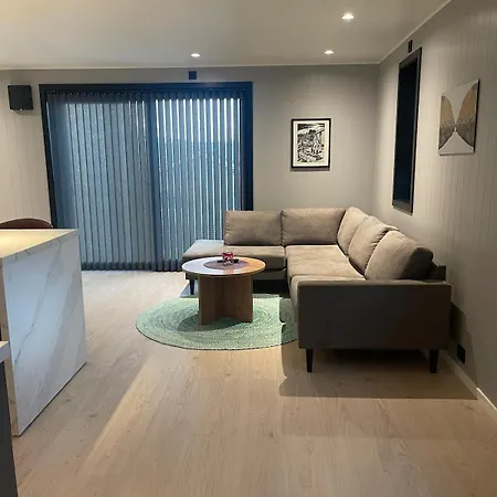 Appartement Leilighet, Sentralt I Alta